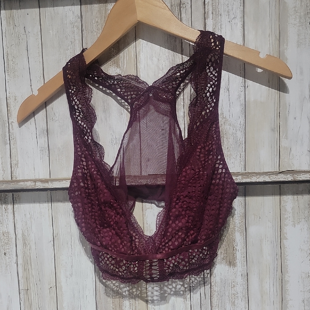 Victoria's Secret Burgundy Lace Bralette Medium - Picture 4 of 8
